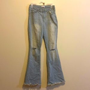 YMI, 11/30, Flare Jeans